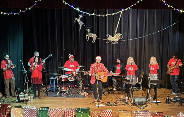 Jonny Kringle amp The Wondaland Band Annual Holiday Concert
